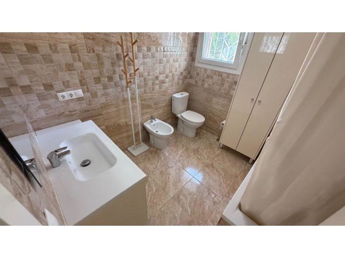 Image No.45-7 Bed Villa for sale