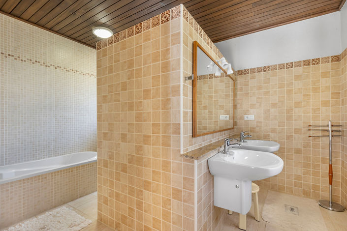 Image No.24-5 Bed Villa for sale