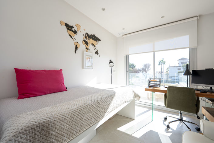 Image No.25-4 Bed Villa for sale