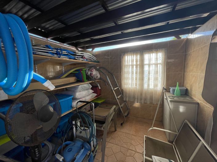 Image No.40-3 Bed Villa for sale