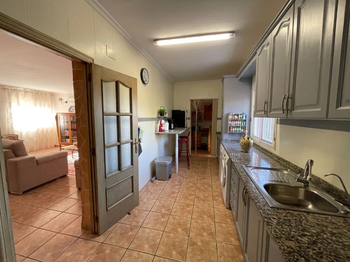 Image No.9-3 Bed Villa for sale