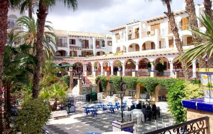 Image No.30-Villa de 4 chambres à vendre à Orihuela Costa