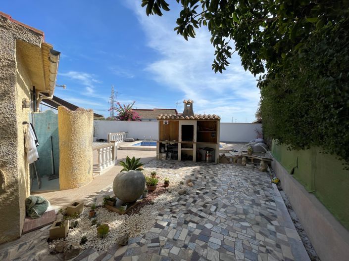 Image No.24-6 Bed Villa for sale