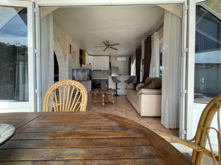 Image No.3-6 Bed Villa for sale