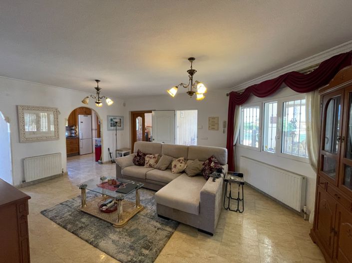 Image No.22-Villa de 4 chambres à vendre à Catral