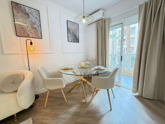 Image No.6-Appartement de 2 chambres à vendre à Torrevieja