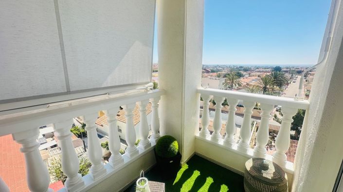 Image No.3-Appartement de 2 chambres à vendre à Torrevieja