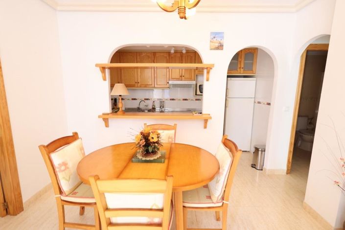 Image No.8-Appartement de 2 chambres à vendre à Orihuela Costa