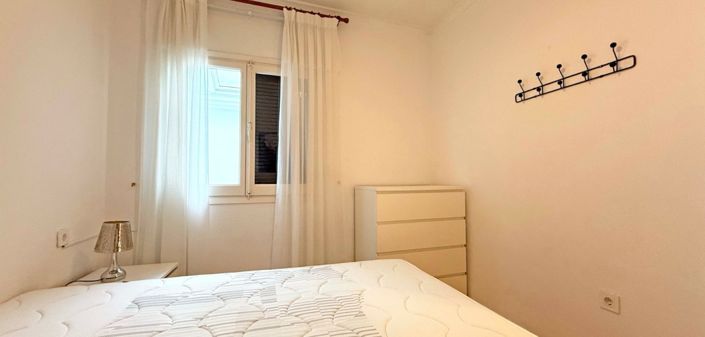 Image No.18-2 Bed Apartment for sale