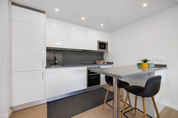 Image No.17-2 Bed Apartment for sale