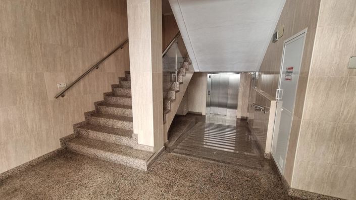 Image No.13-3 Bed Apartment for sale