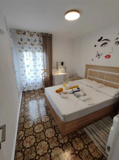 Image No.9-3 Bed Apartment for sale