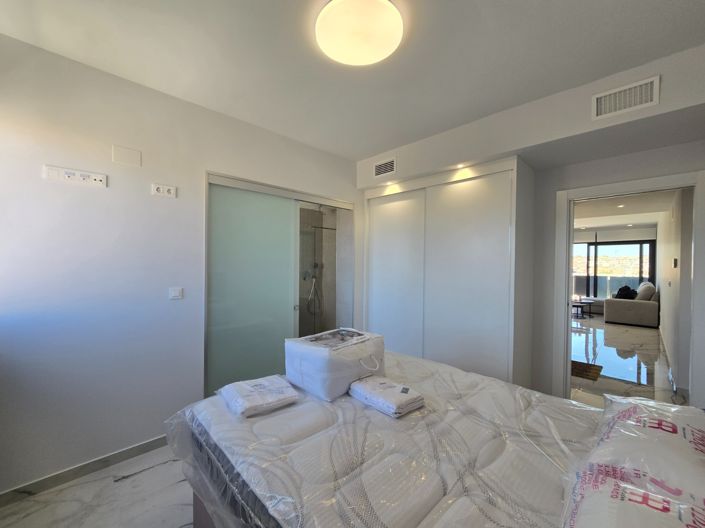 Image No.11-2 Bed Apartment for sale