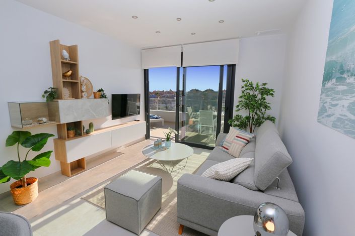 Image No.10-2 Bed Apartment for sale