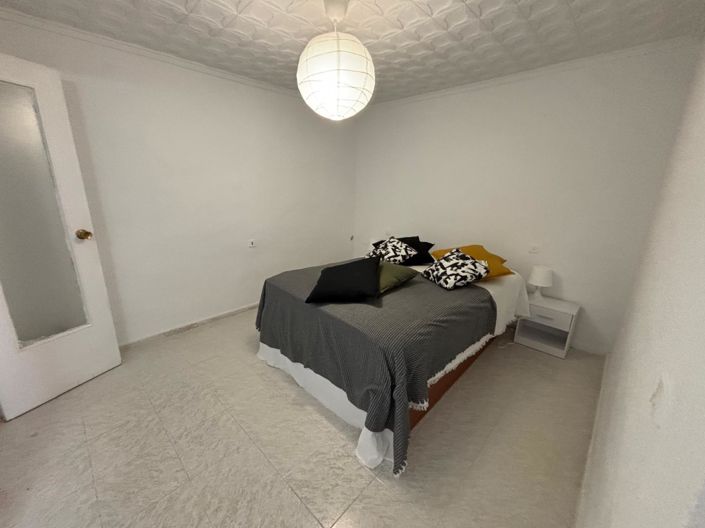 Image No.12-1 Bed Apartment for sale