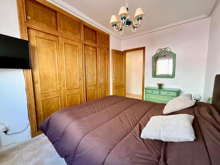 Image No.21-Appartement de 2 chambres à vendre à Torrevieja