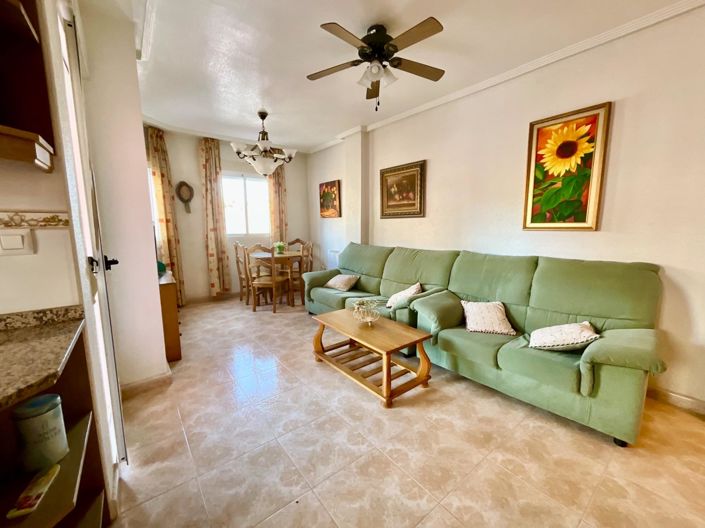 Image No.5-Appartement de 2 chambres à vendre à Torrevieja