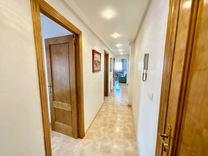 Image No.6-Appartement de 2 chambres à vendre à Torrevieja