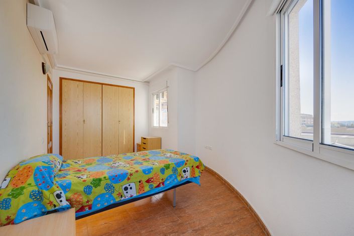 Image No.13-2 Bed Apartment for sale