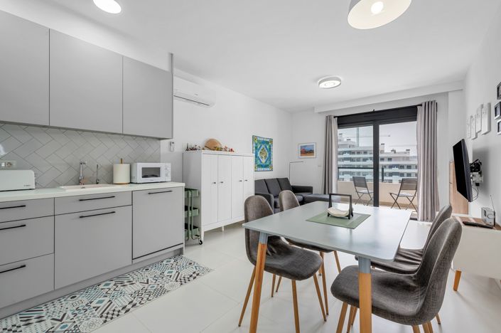 Image No.2-2 Bed Apartment for sale