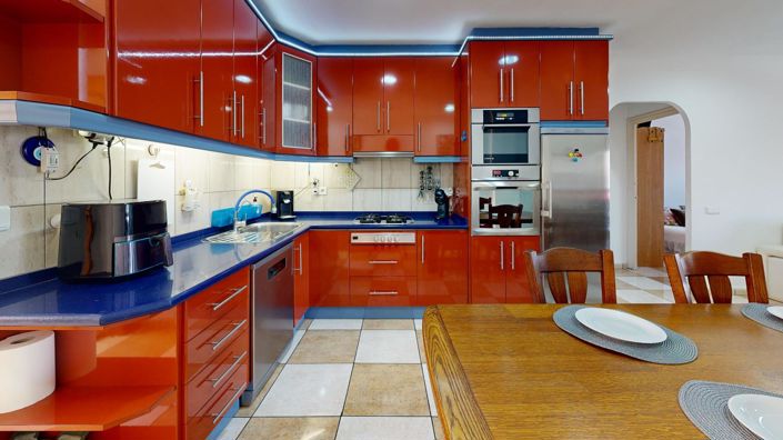 Image No.24-2 Bed Apartment for sale