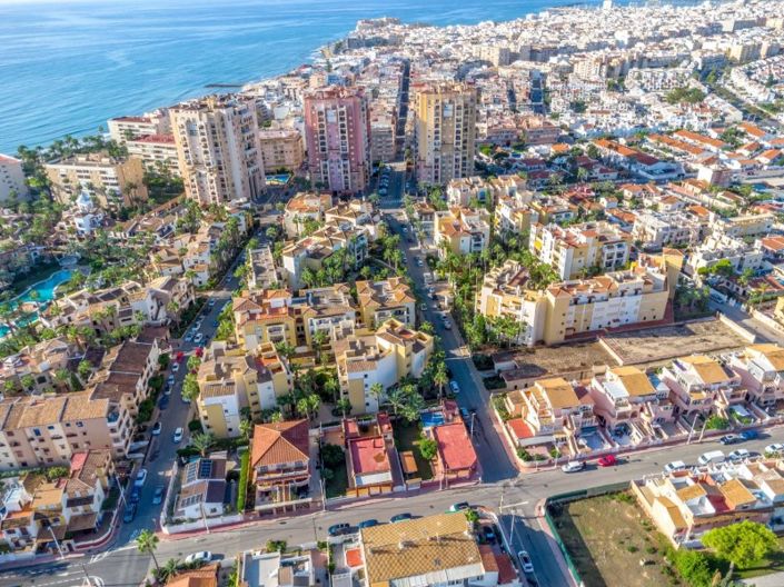 Image No.40-3 Bed Apartment for sale