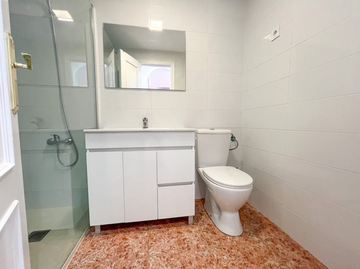 Image No.28-2 Bed Apartment for sale