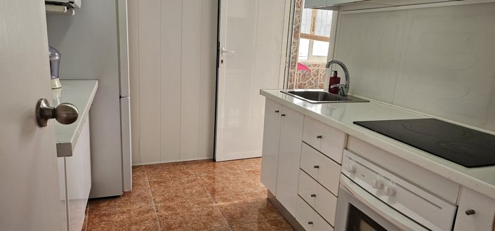 Image No.10-3 Bed Apartment for sale