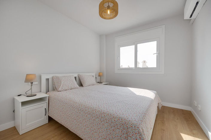 Image No.14-2 Bed Apartment for sale