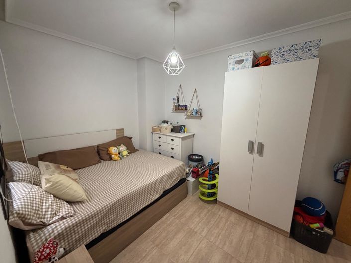 Image No.9-2 Bed Apartment for sale