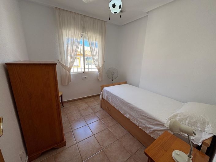 Image No.36-Appartement de 3 chambres à vendre à Torrevieja