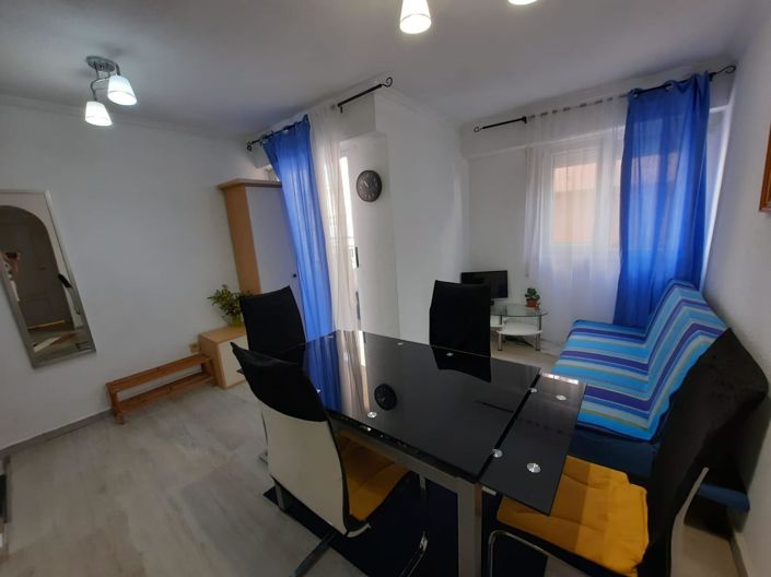 Image No.3-Appartement de 2 chambres à vendre à Torrevieja