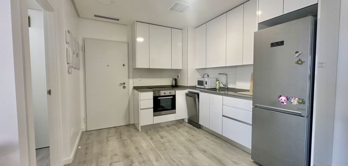 Image No.10-3 Bed Apartment for sale