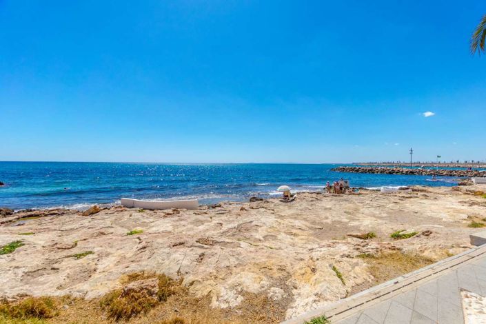 Image No.20-3 Bed Apartment for sale