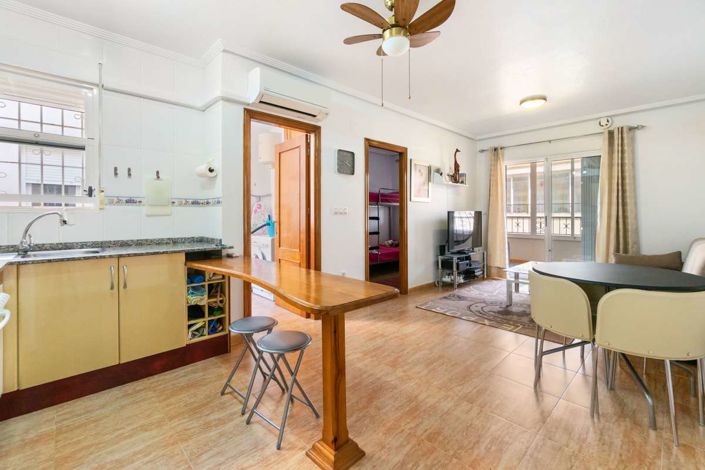 Image No.11-Appartement de 2 chambres à vendre à Orihuela Costa