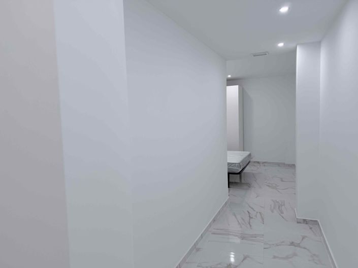 Image No.16-2 Bed Apartment for sale