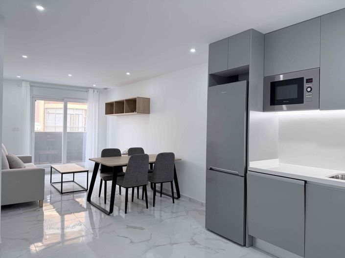 Image No.9-2 Bed Apartment for sale