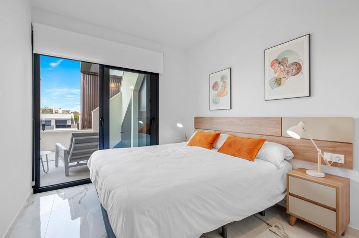 Image No.24-2 Bed Apartment for sale