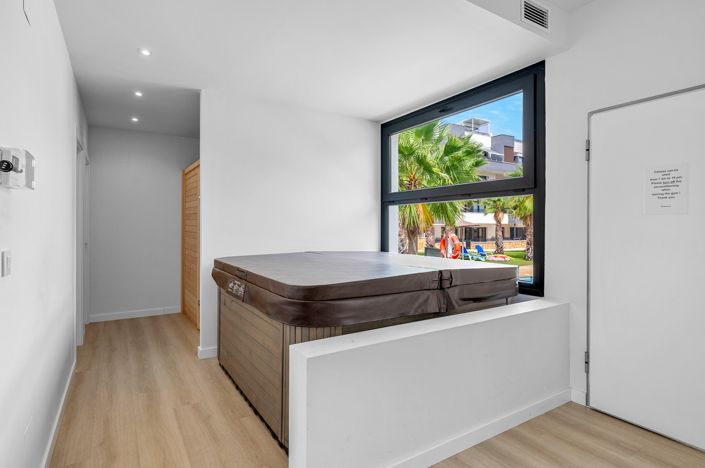 Image No.28-2 Bed Apartment for sale