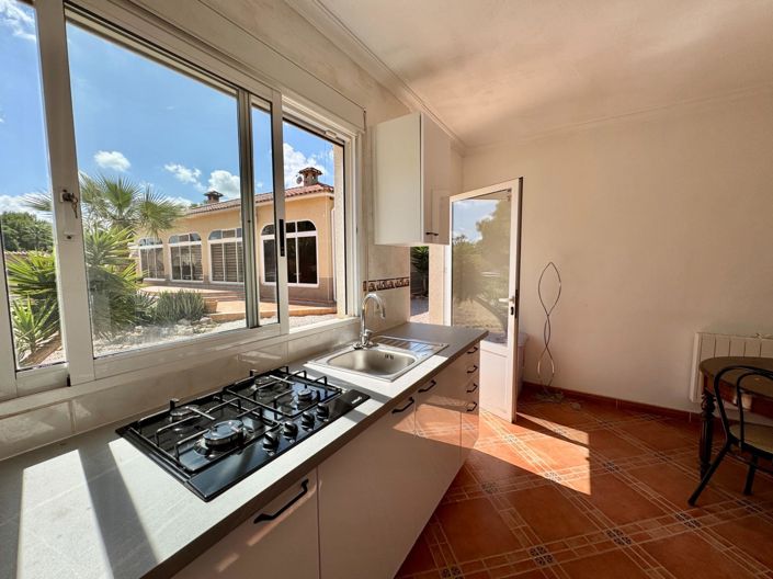 Image No.10-3 Bed Villa for sale