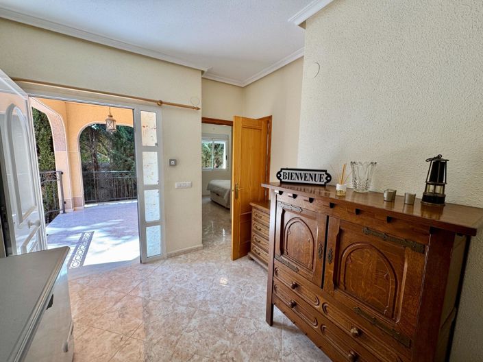 Image No.15-3 Bed Villa for sale