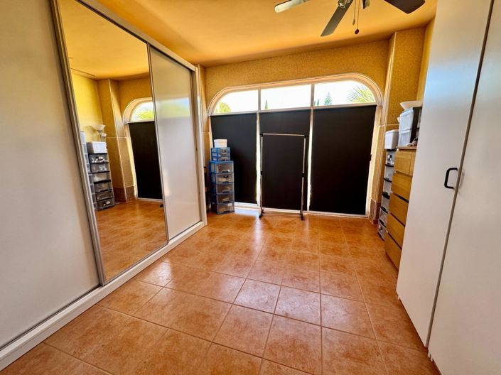 Image No.28-3 Bed Villa for sale