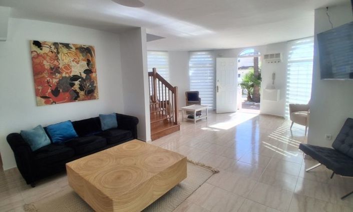 Image No.33-Villa de 4 chambres à vendre à Pinar de Campoverde