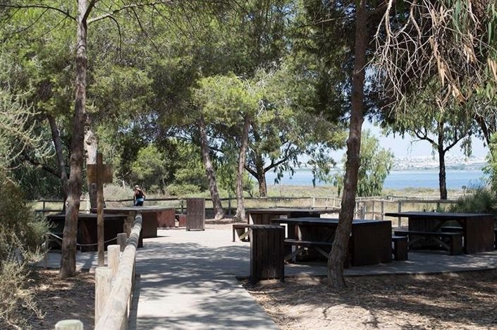 Image No.22-2 Bed Apartment for sale