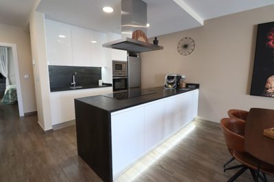 o1j9f0u4jb1iqpim21r9c139iaie2l