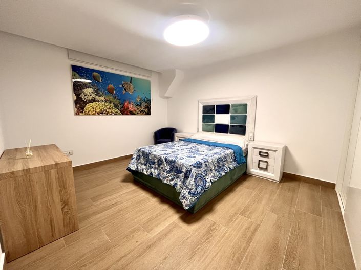 Image No.27-5 Bed Villa for sale