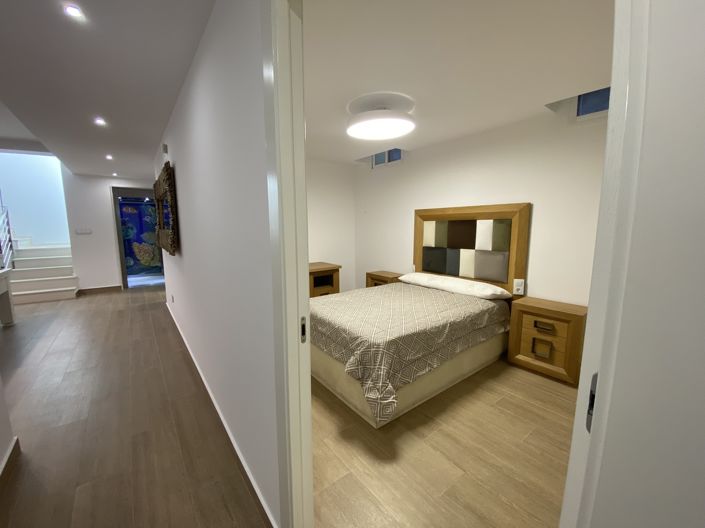 Image No.31-5 Bed Villa for sale