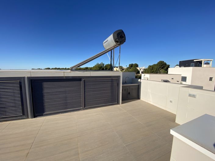 Image No.43-5 Bed Villa for sale