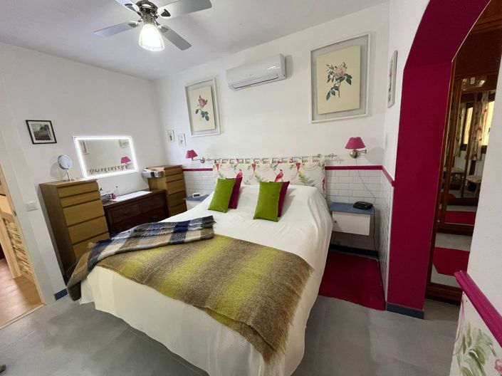 Image No.11-6 Bed Villa for sale