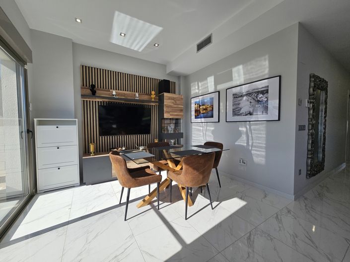 Image No.6-Villa de 4 chambres à vendre à Villamartin